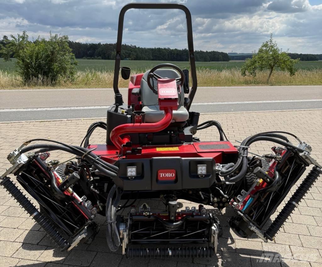 Toro REELMASTER 3575 Golfa tehnika