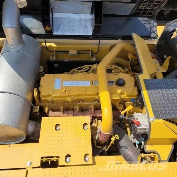 CAT 336 D2 Kāpurķēžu ekskavatori