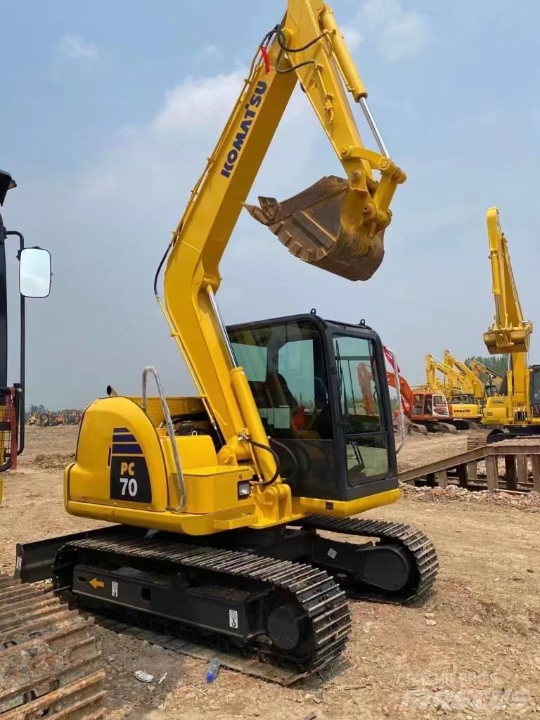 Komatsu PC 70 Kāpurķēžu ekskavatori