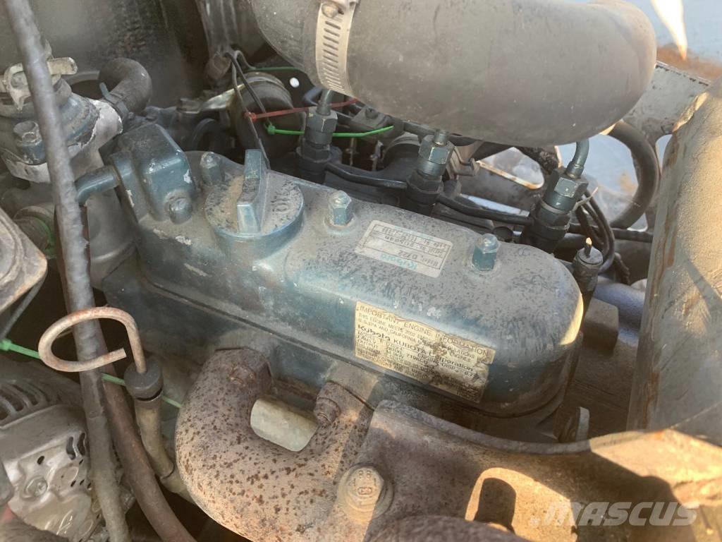 Bobcat MT 50 Lietoti riteņu kompaktiekrāvēji