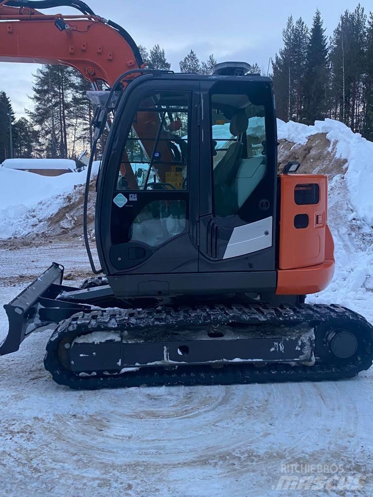Hitachi ZX 85 US-5 A Vidēja lieluma ekskavatori 7 t - 12 t