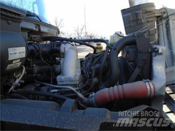 Hino 338 Šasija ar kabīni