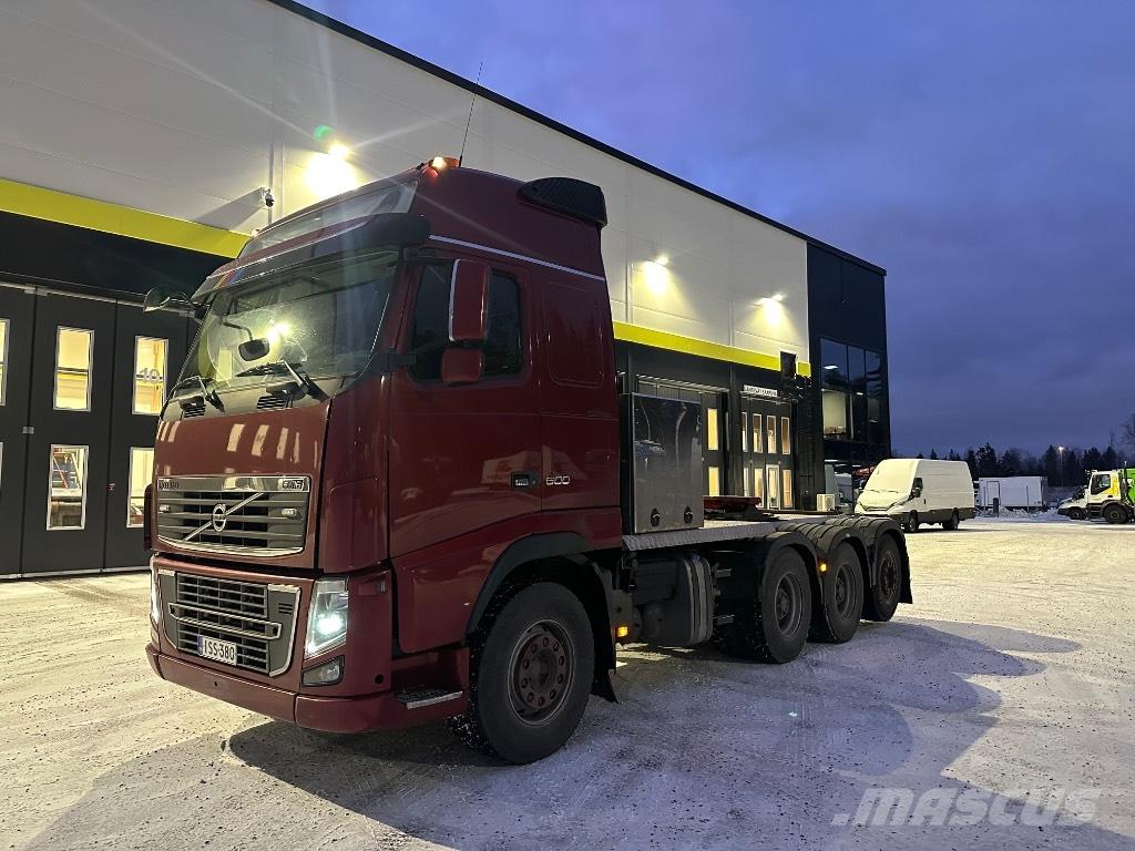 Volvo FH16 600 8x4*4 Vilcēji