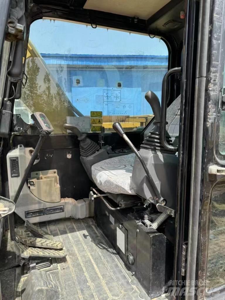 CAT 307 E2 Kāpurķēžu ekskavatori