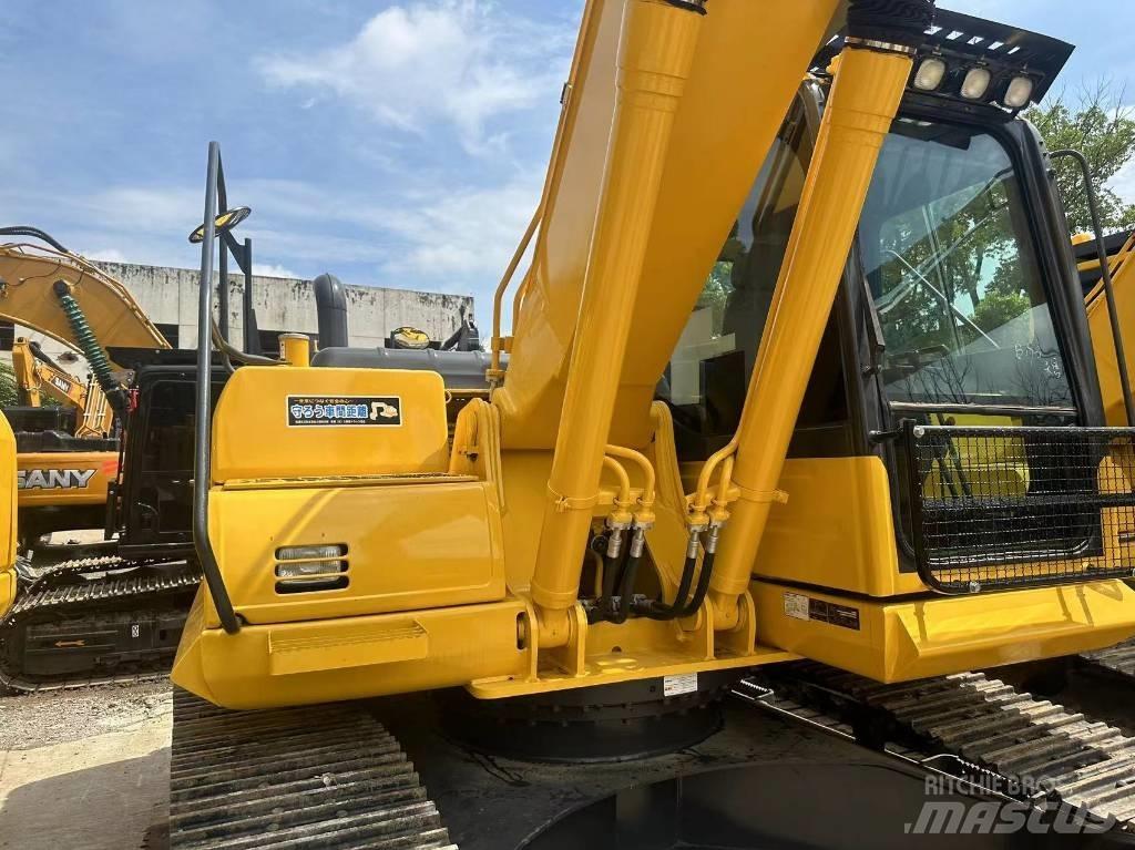 Komatsu PC 220-7 Kāpurķēžu ekskavatori