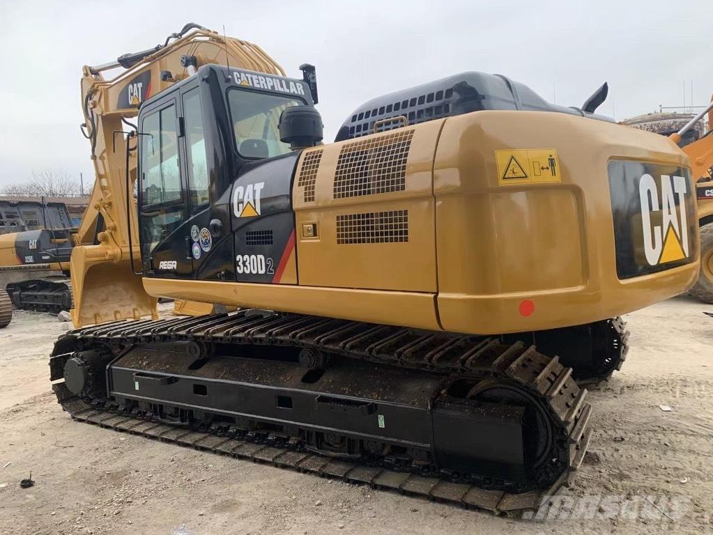 CAT 330 D2L Kāpurķēžu ekskavatori
