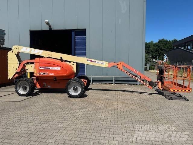 JLG 600 AJ Strēles pacēlāji