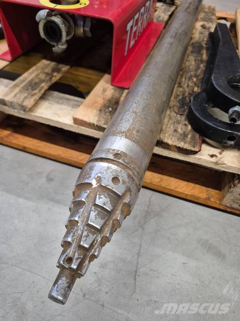 Terra TU 068 SK Horizontālā virziena urbšanas iekārtas