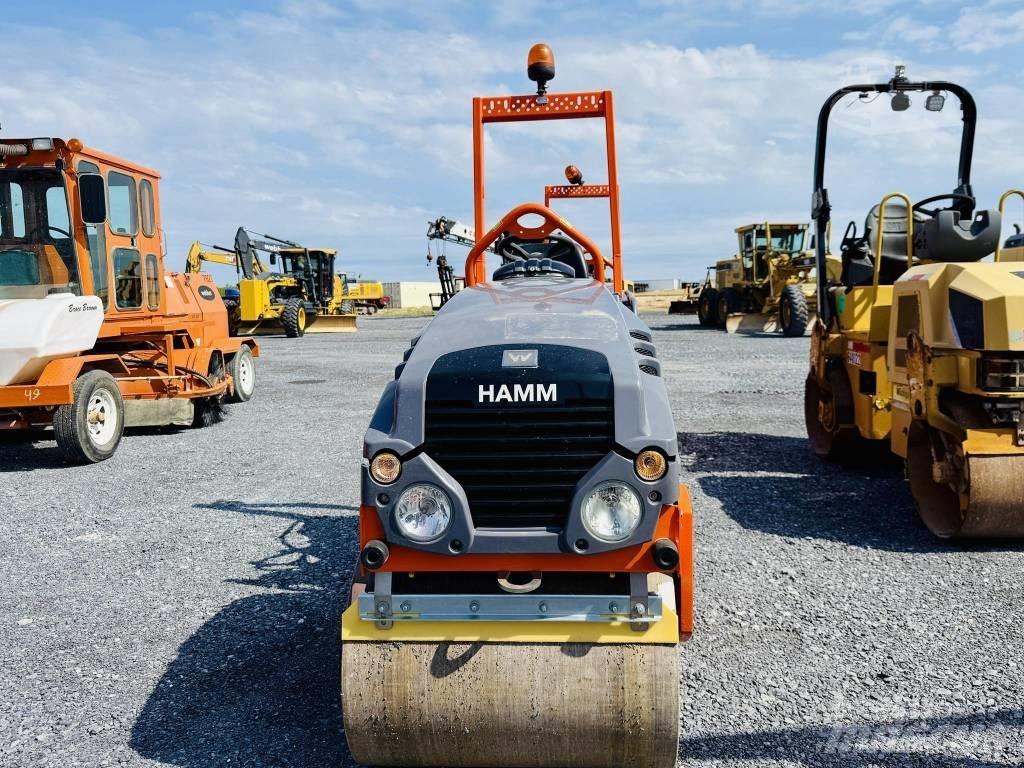 Hamm HD 8 VV Divvalču grunts veltņi