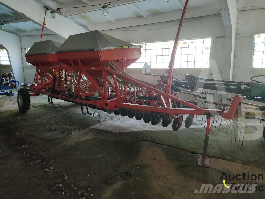 Kverneland DT-6 Sējmašīnas