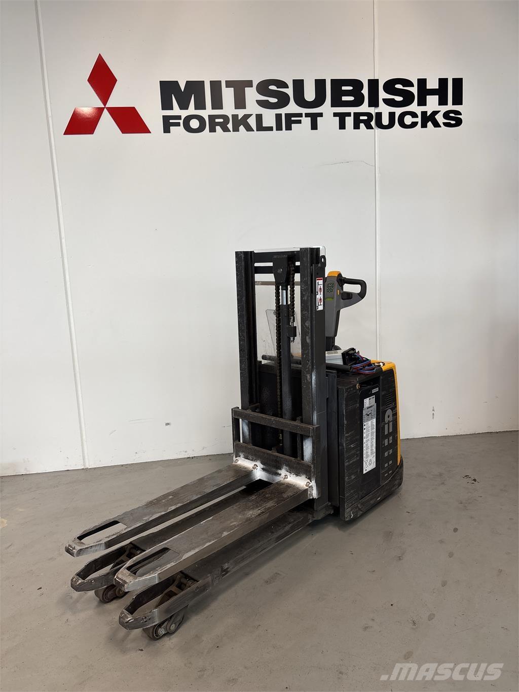 Atlet PDP200 Pašgājēji krautnētāji