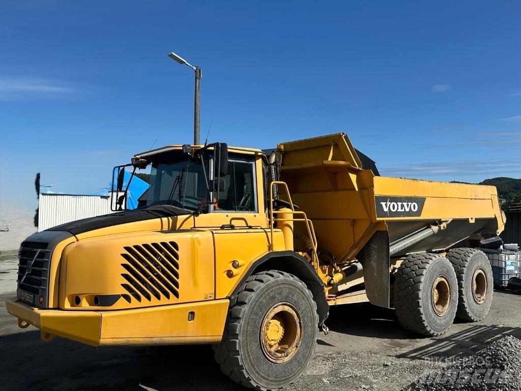 Volvo A 25 D Artikulētie pašizgāzēji