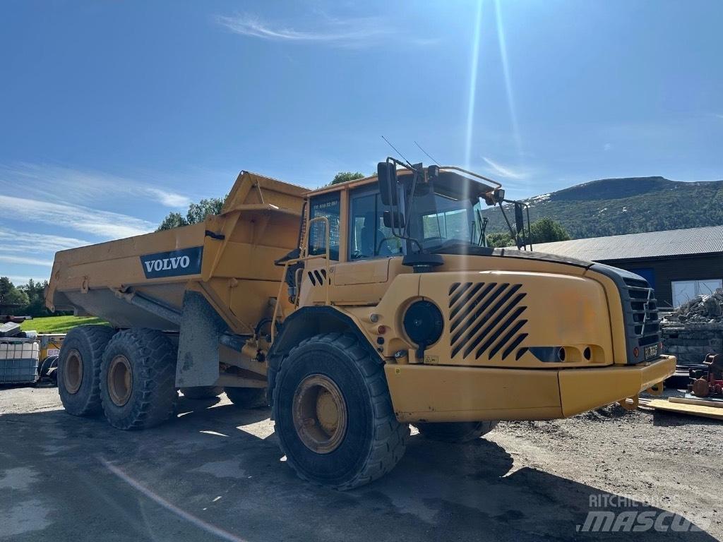 Volvo A 25 D Artikulētie pašizgāzēji