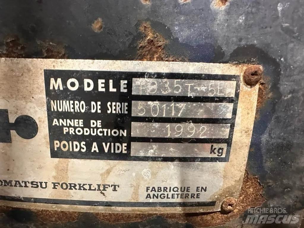 Komatsu FD 35 Tehnika ar dīzeļa dzinēju