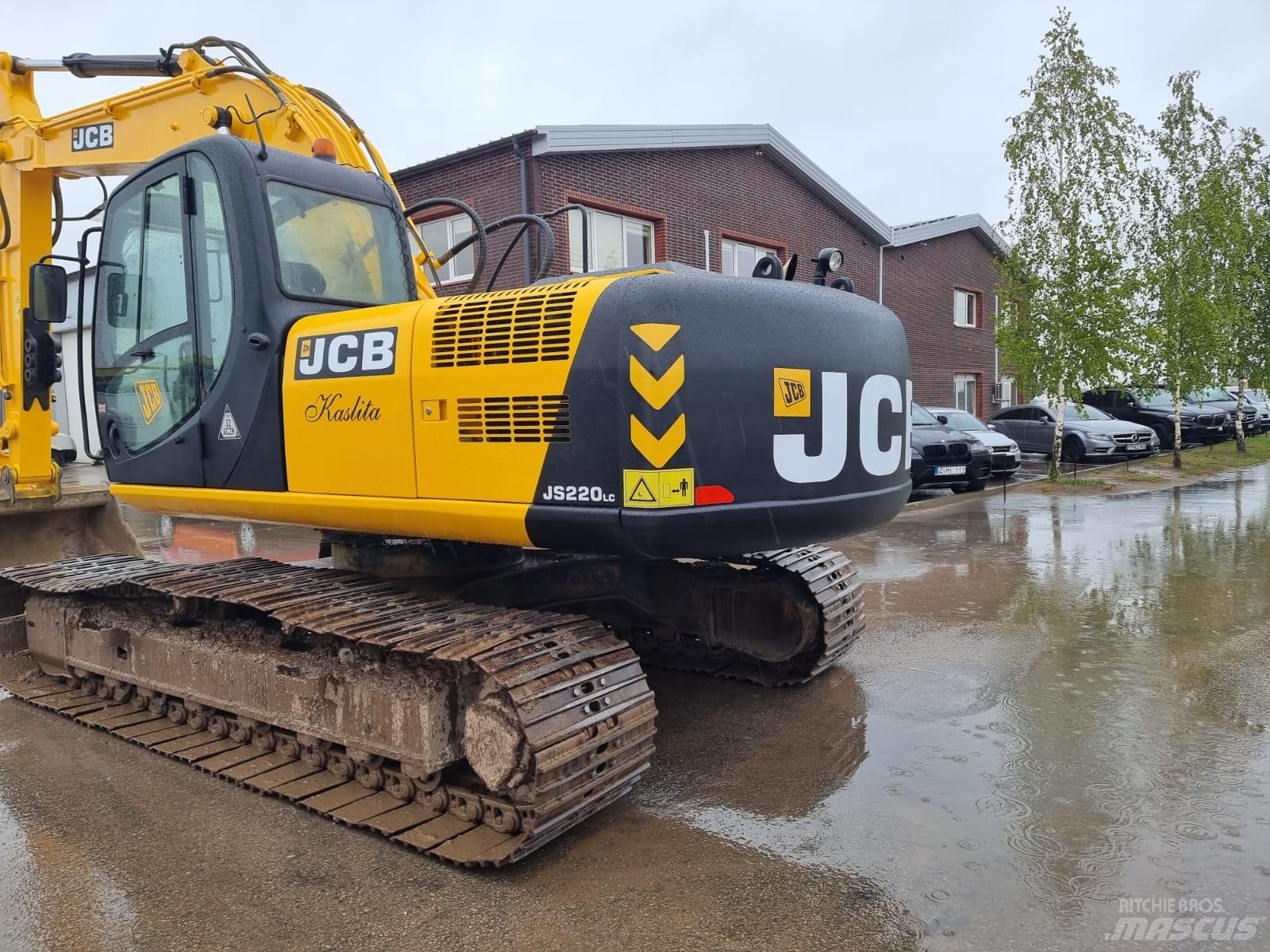 JCB JS 220 LC Kāpurķēžu ekskavatori