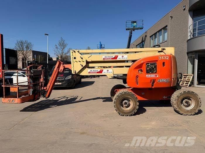 JLG 450AJ Strēles pacēlāji