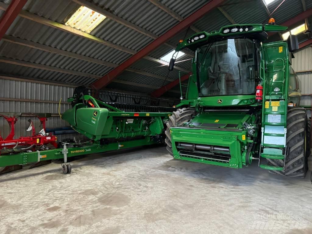 John Deere T 660i Ražas novākšanas kombaini