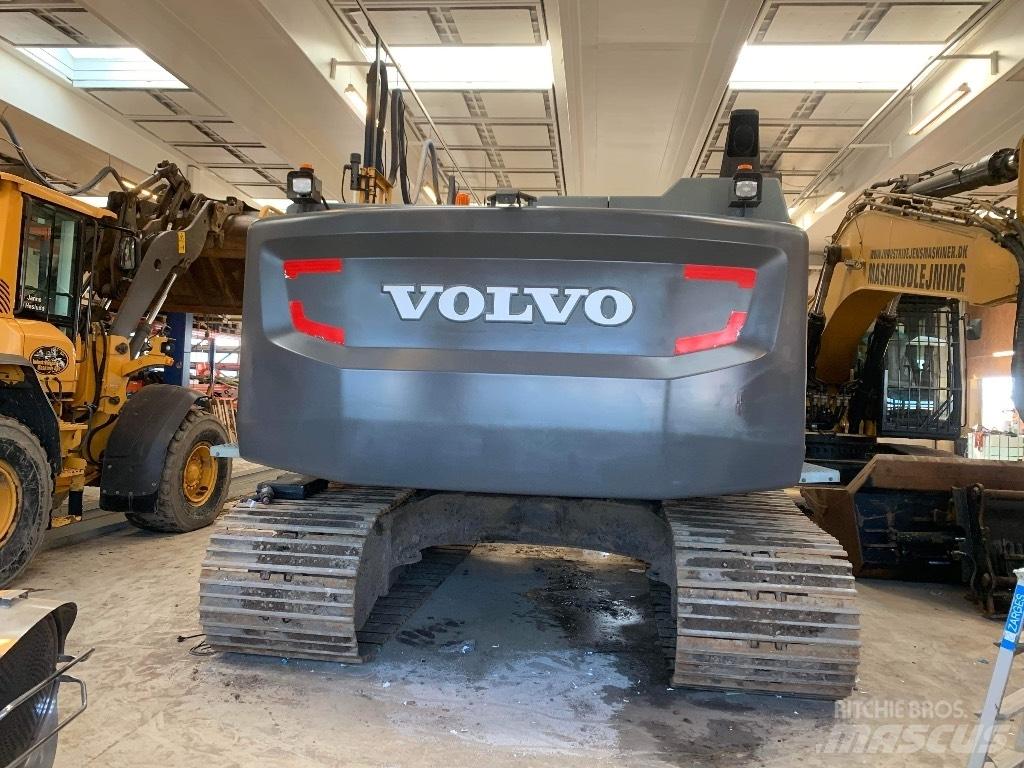 Volvo EC 300 E Kāpurķēžu ekskavatori