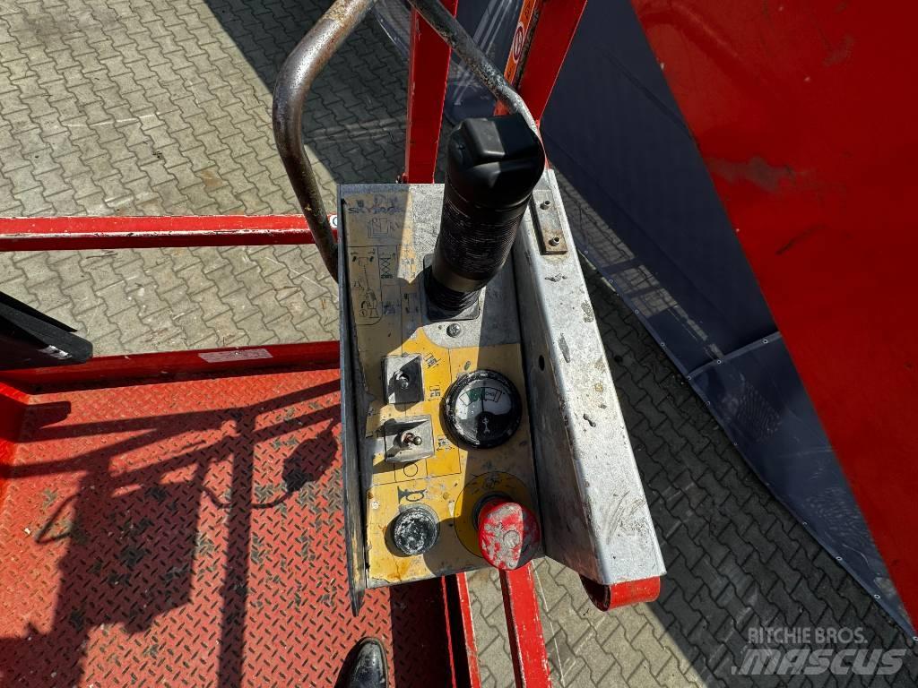 SkyJack SJIII4626 Šķerveida pacēlāji