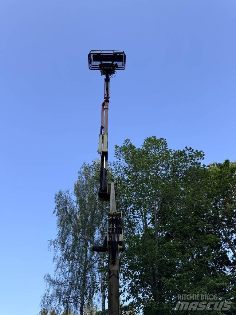 JLG 450 AJ Strēles pacēlāji