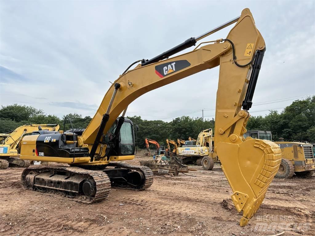 CAT 330 D L Kāpurķēžu ekskavatori