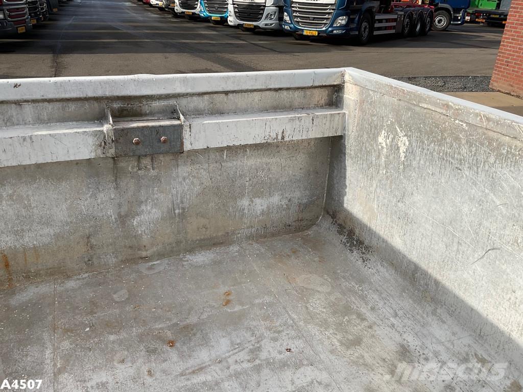  Container 8m³ Īpaši konteineri