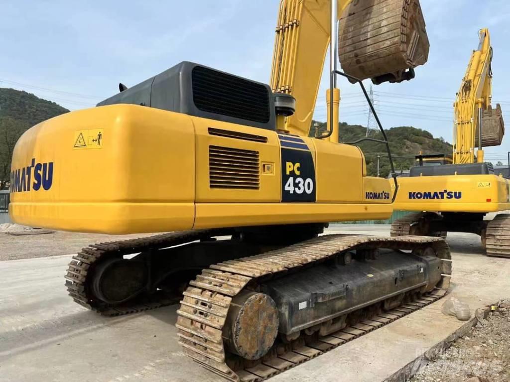 Komatsu PC430-8 Kāpurķēžu ekskavatori