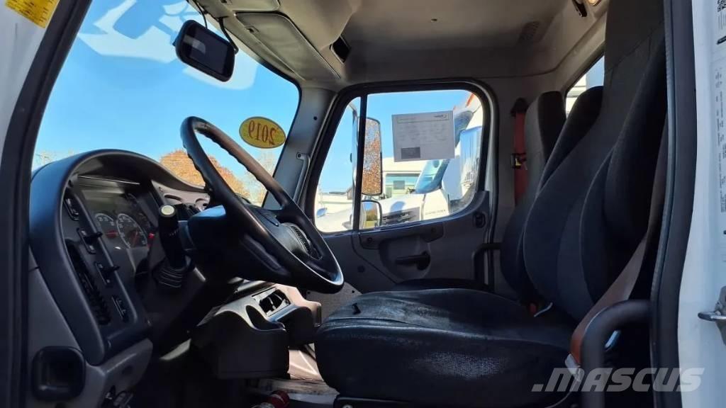 Freightliner M2 Dzērienu piegāds kravas mašīnas