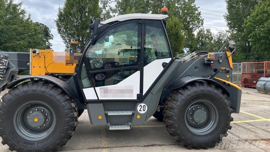 Liebherr T 60-9s Teleskopiskie manipulatori