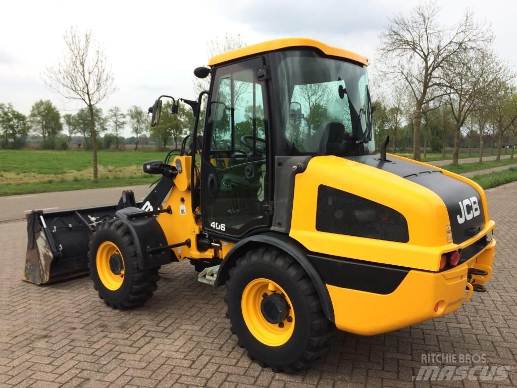 JCB 406 Iekrāvēji uz riteņiem