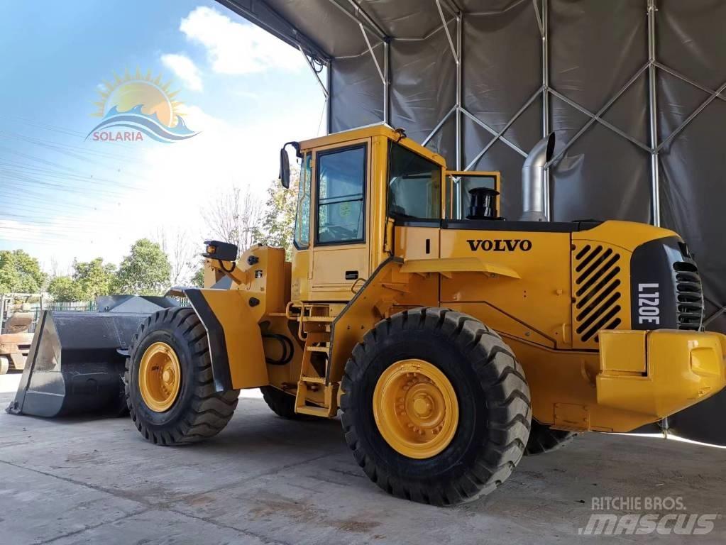 Volvo L 120 E Iekrāvēji uz riteņiem