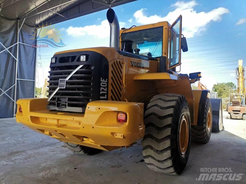 Volvo L 120 E Iekrāvēji uz riteņiem