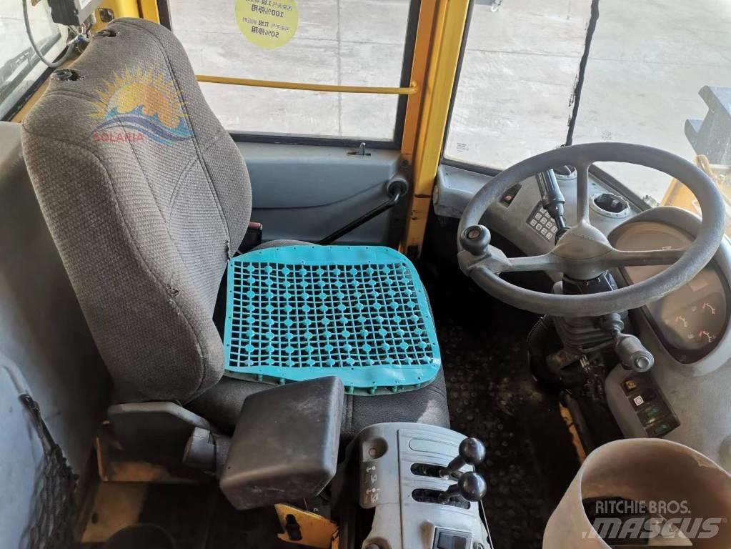 Volvo L 120 E Iekrāvēji uz riteņiem