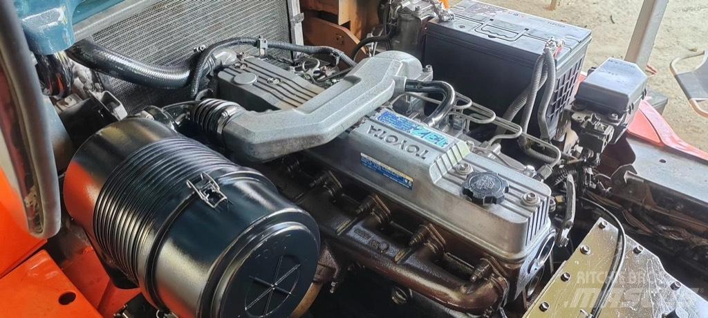 Toyota FD 45 Tehnika ar dīzeļa dzinēju