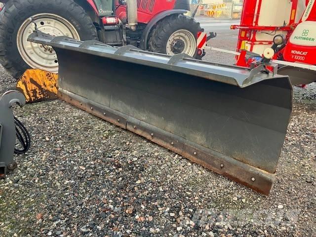  Diagonalblad 3,70 Sniega naži un tīrītāji