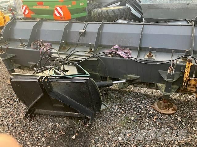  Diagonalblad 3,70 Sniega naži un tīrītāji