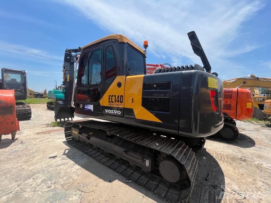 Volvo EC 140 Kāpurķēžu ekskavatori