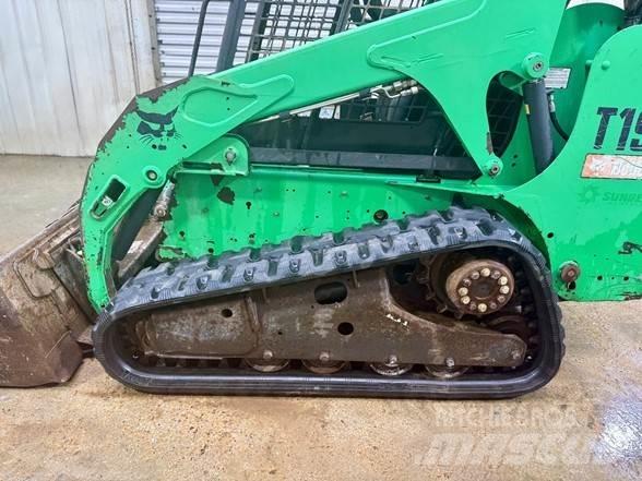 Bobcat T190 Lietoti riteņu kompaktiekrāvēji