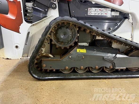 Bobcat T66 Lietoti riteņu kompaktiekrāvēji