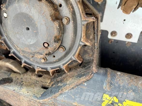 Bobcat T770 Lietoti riteņu kompaktiekrāvēji