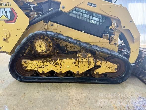 CAT 259D3 Lietoti riteņu kompaktiekrāvēji