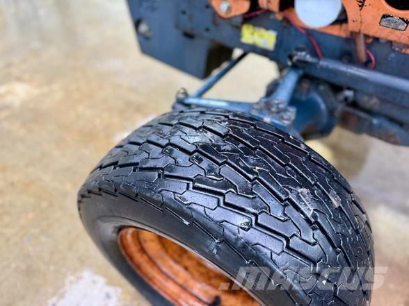 Kubota B7100 Traktori