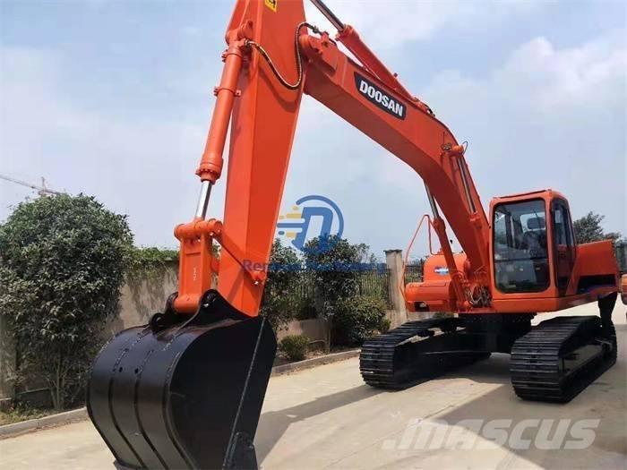 Doosan DH220LC-7 Kāpurķēžu ekskavatori