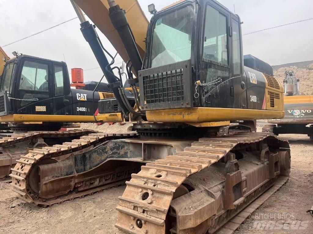 CAT 340D2L Kāpurķēžu ekskavatori