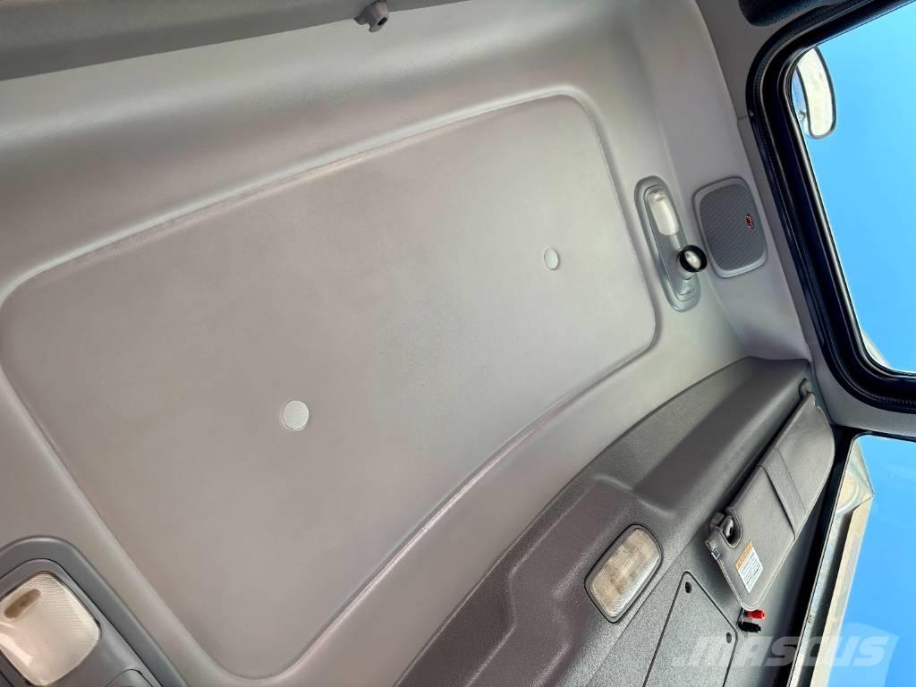 Peterbilt 389 Vilcēji