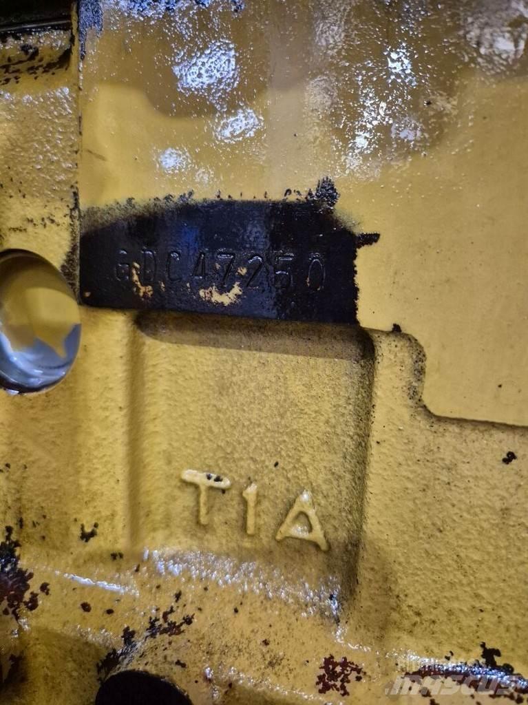 CAT C6.4 Dzinēji