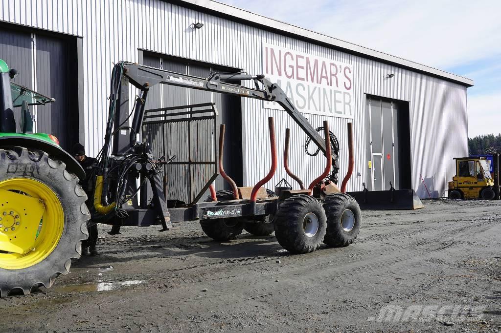 Nokka Skogsvagn Meža piekabes