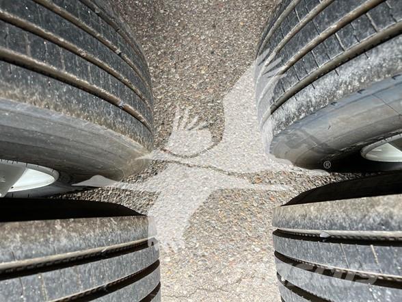 Utility 3000R Piekabes ar temperatūras kontroli