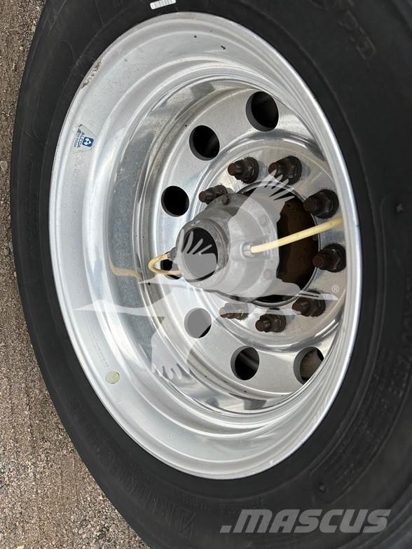 Utility 3000R Piekabes ar temperatūras kontroli