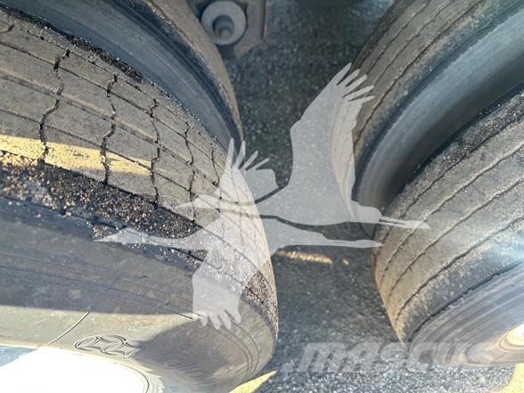 Utility 3000R Piekabes ar temperatūras kontroli